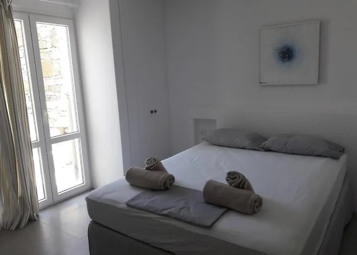 Modern And Cosy Unique View וילה טורלוס