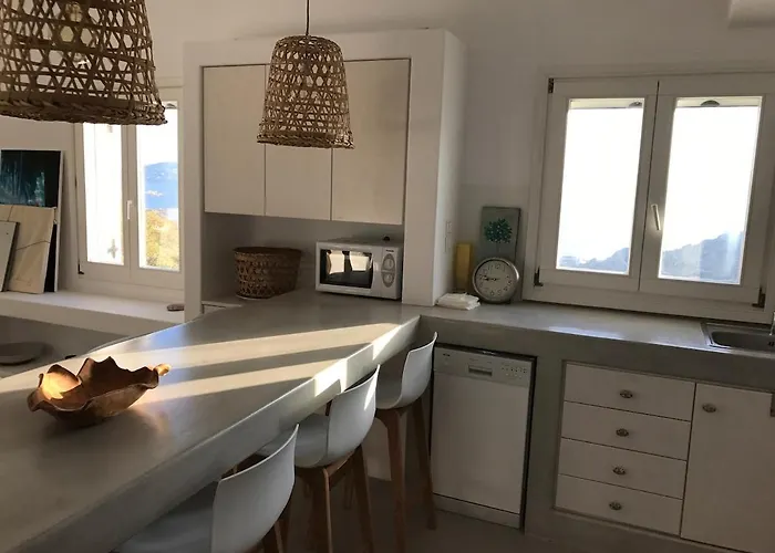 Modern And Cosy Unique View וילה טורלוס