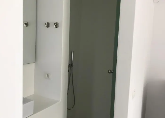 Modern And Cosy Unique View * טורלוס