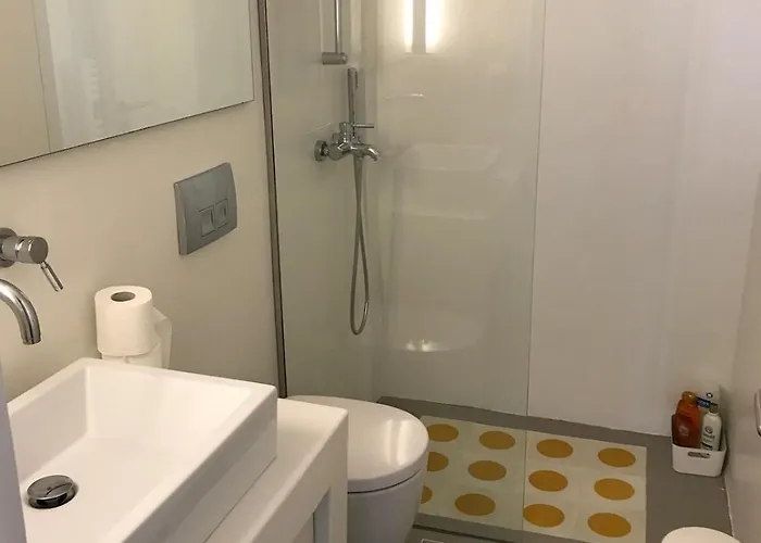 Modern And Cosy Unique View טורלוס